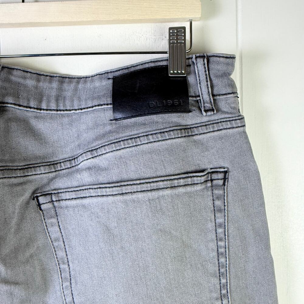 DL1961 Avery mens Modern Straight Jeans gray jeans size 36 Fading whiskering. - Picture 7 of 9